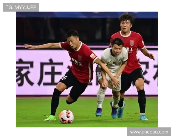 意甲争冠白热化豪门连战强敌新星崛起改写赛季格局引发关注球迷热议