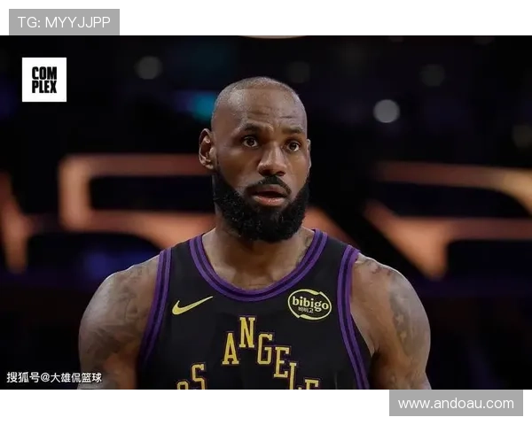 詹姆斯领衔湖人强势反弹西部格局迎来新变化本赛季竞争升级再添悬念